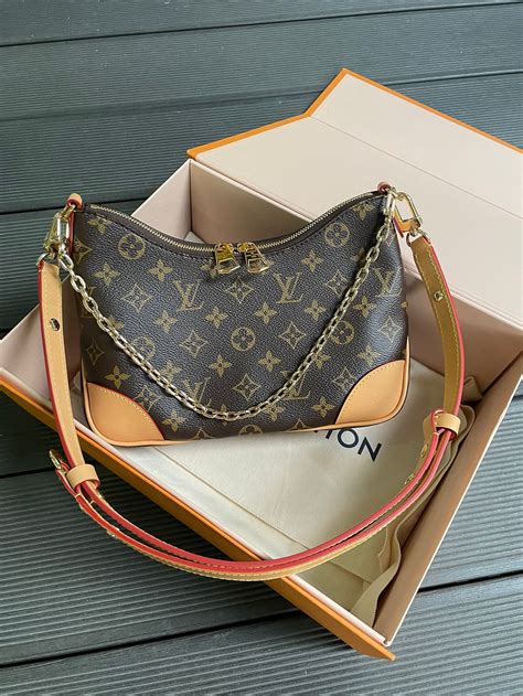 louis vuitton boulogne review|lv m45832.